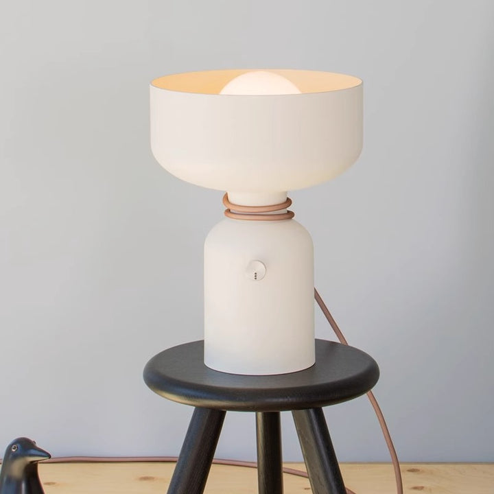 Spotlight_Table_Lamp_11