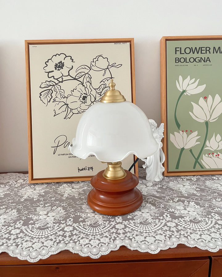 Spring_White_Table_Lamp_3