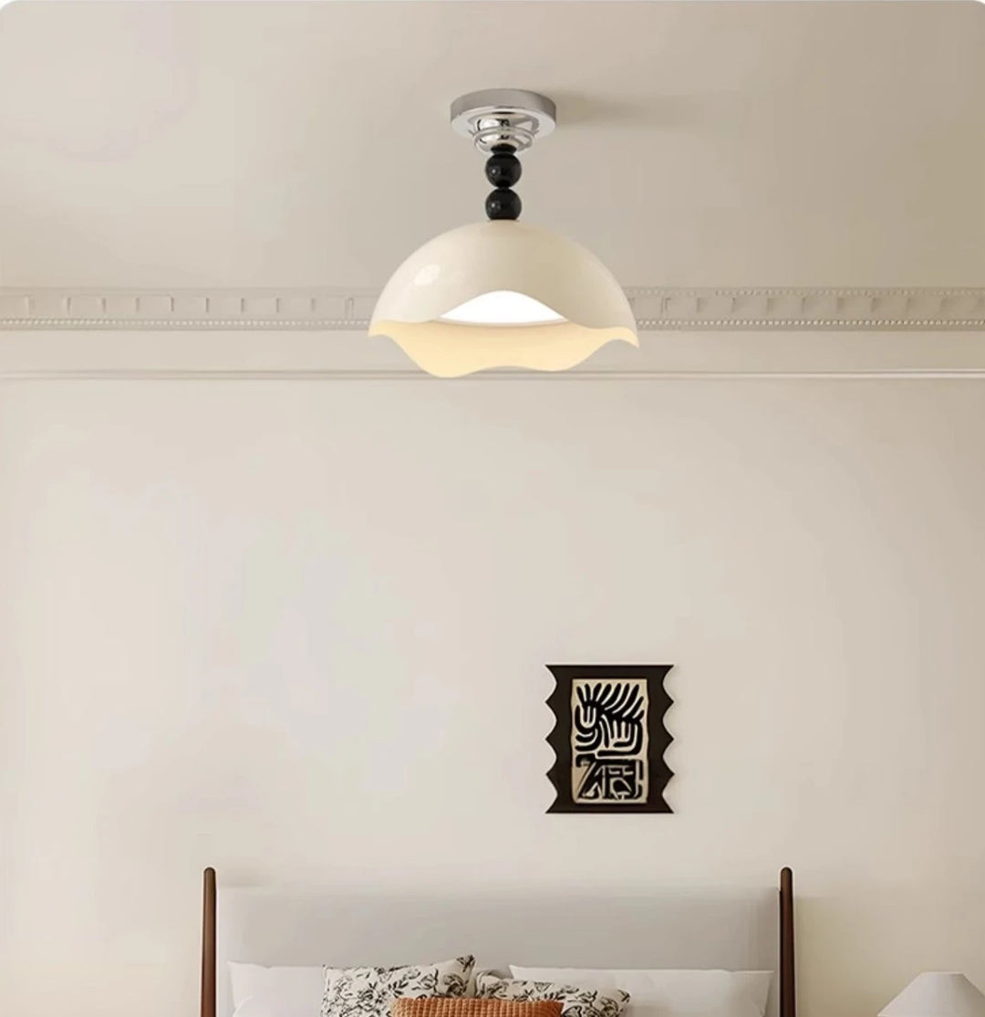 TT_Eggshell_Ceiling_Lamp_4