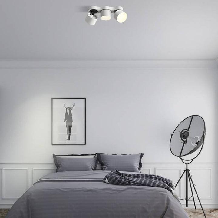 Three-Head_Rotating_Ceiling_Lamp_02