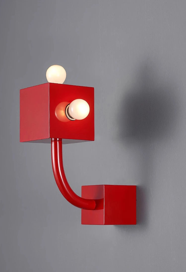 Three_red_cube_wall_lamp_15