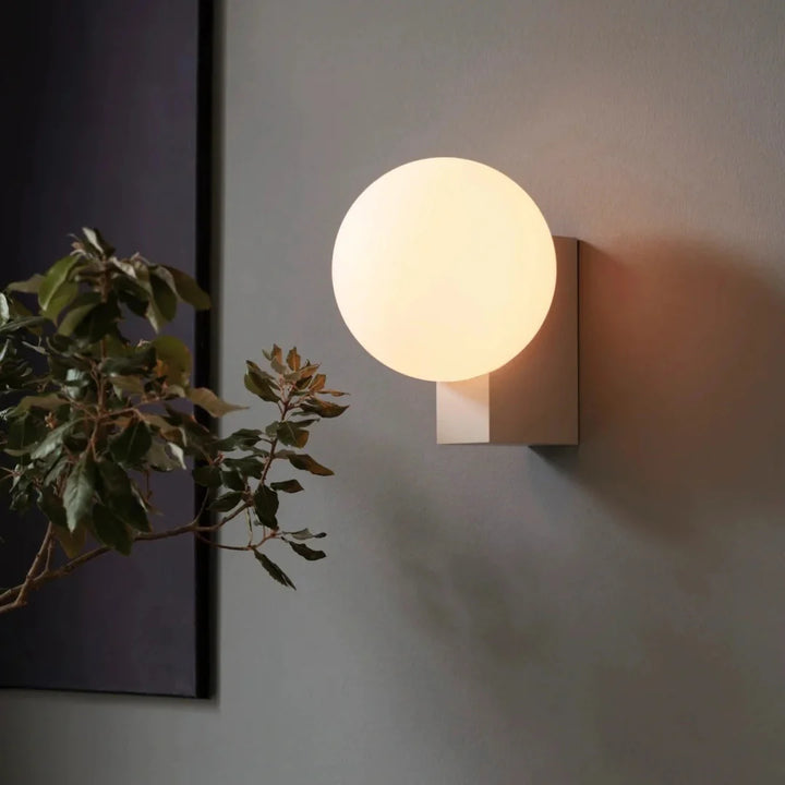 Tircle_Cube_Wall_Lamp_02