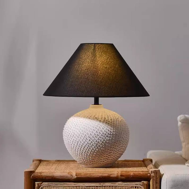 Tivra_Ceramic_Table_Lamp_09