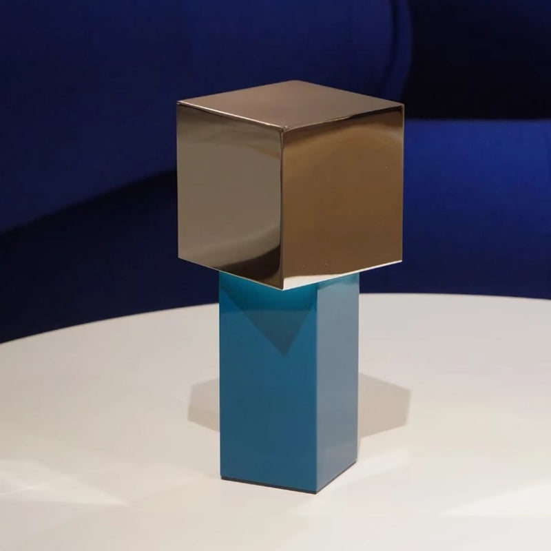 Tradition_Portable_Table_Lamp_4