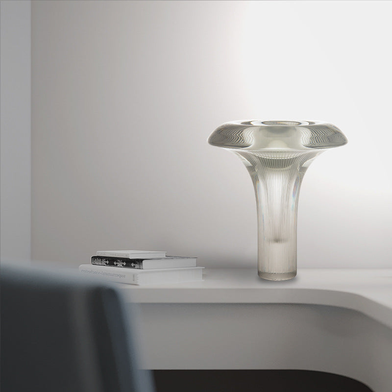 Transparent_T-Table_Lamp_2