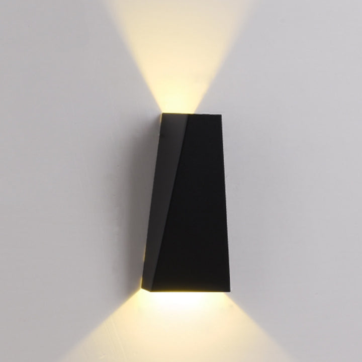 Trapezoidal_LED_Wall_Lamp_11