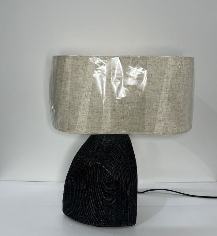 Triang ular Wood Table Lamp 7