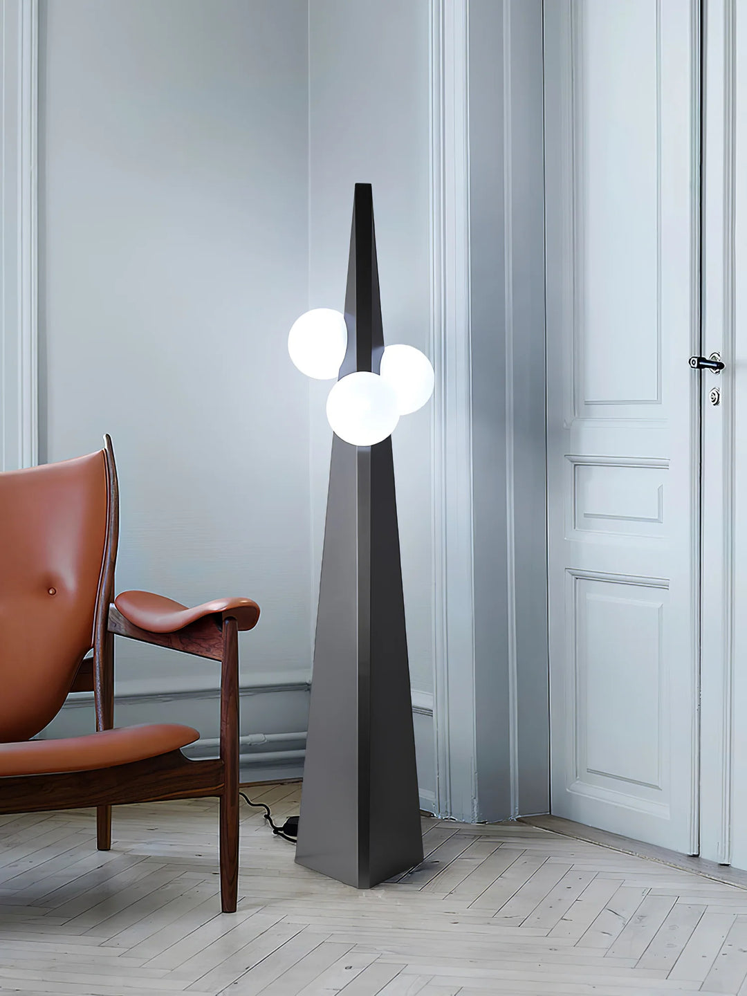 Triangular_Tower_Floor_Lamp_10