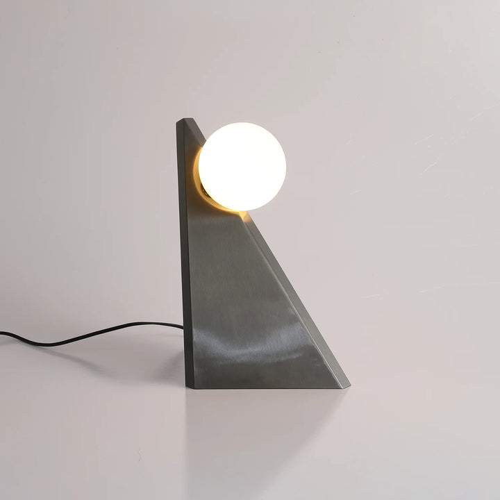 Triangular_Tower_Table_Lamp_13