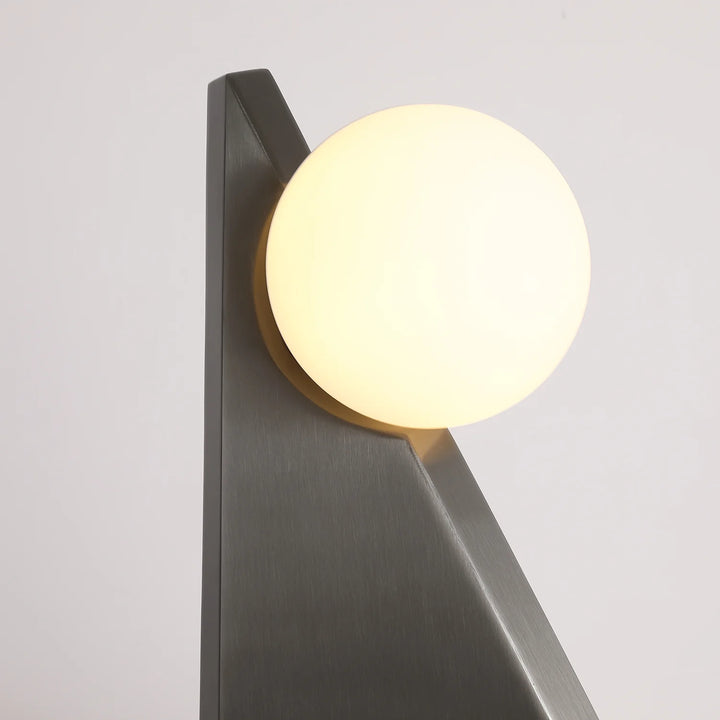 Triangular_Tower_Table_Lamp_15