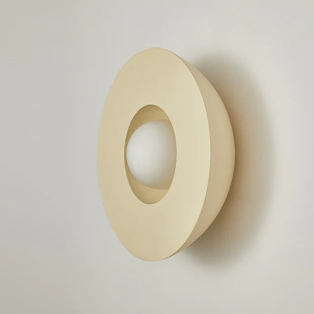 UFO ceiling lamp can be used as a wall lamp