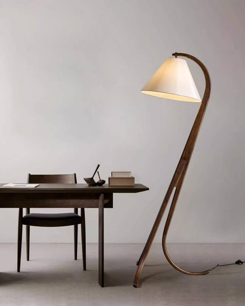 Uppsala_Floor_Lamp_06