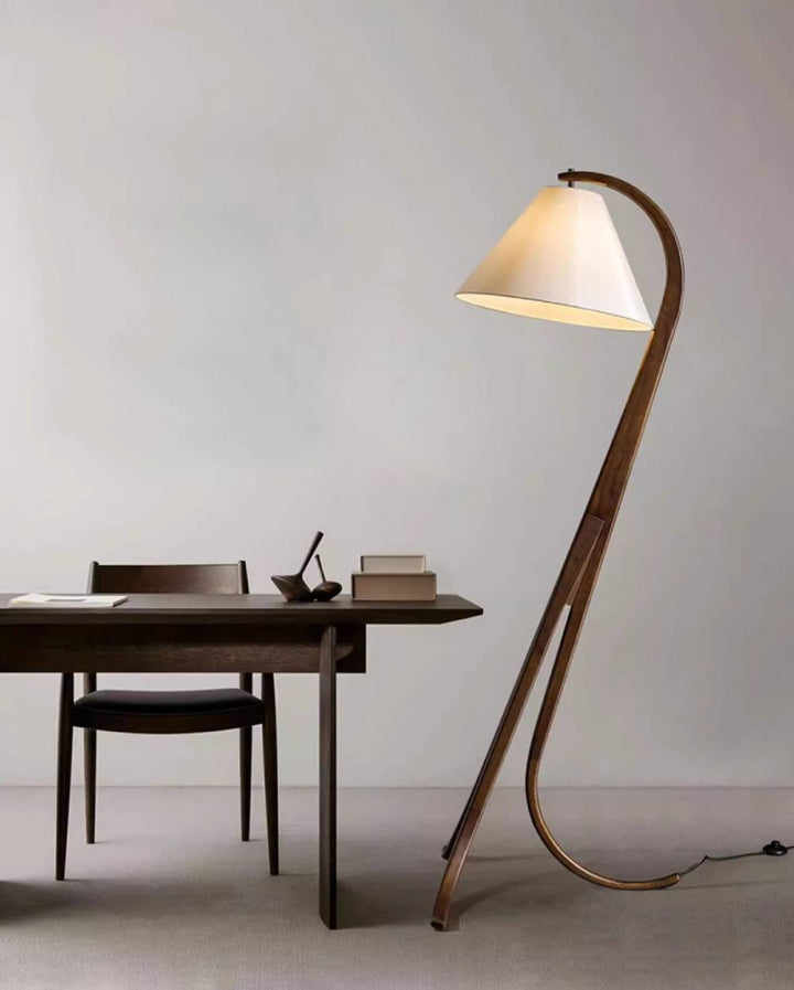 Uppsala_Floor_Lamp_06