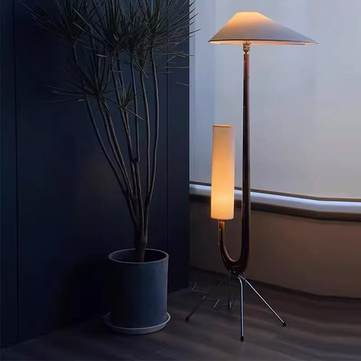 V-Shaped Floor Lamp 16
