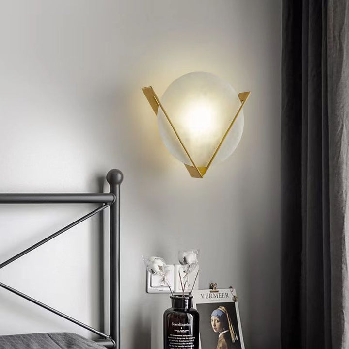 V-Shaped_Wall_Lamp_08