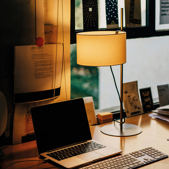 Valeria_Table_Lamp_04