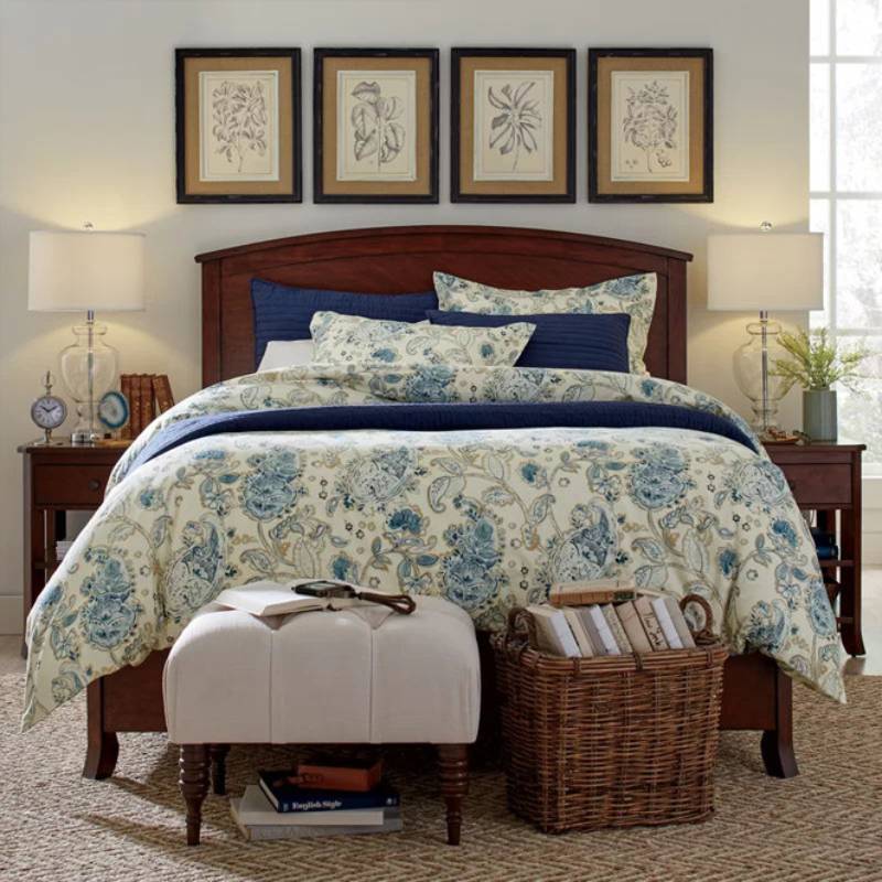 Varenza_Table_Lamp_11