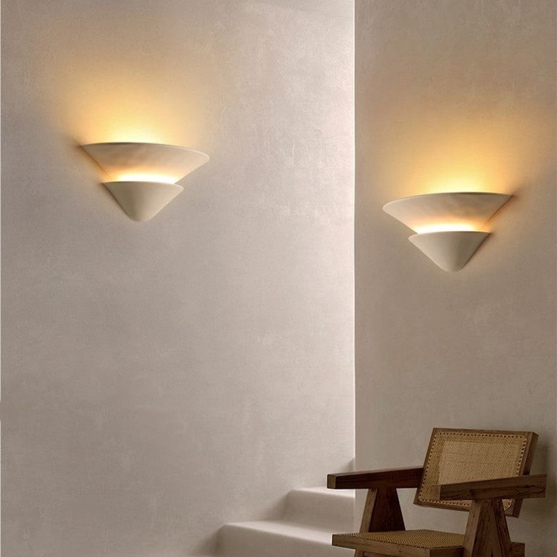 Vase_Plaster_Wall_Lamp_14