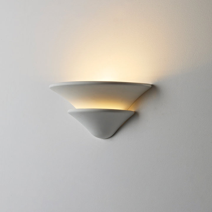 Vase_Plaster_Wall_Lamp_15