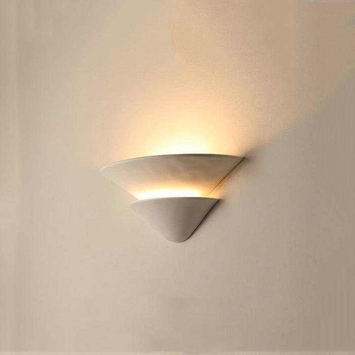 Vase_Plaster_Wall_Lamp_6