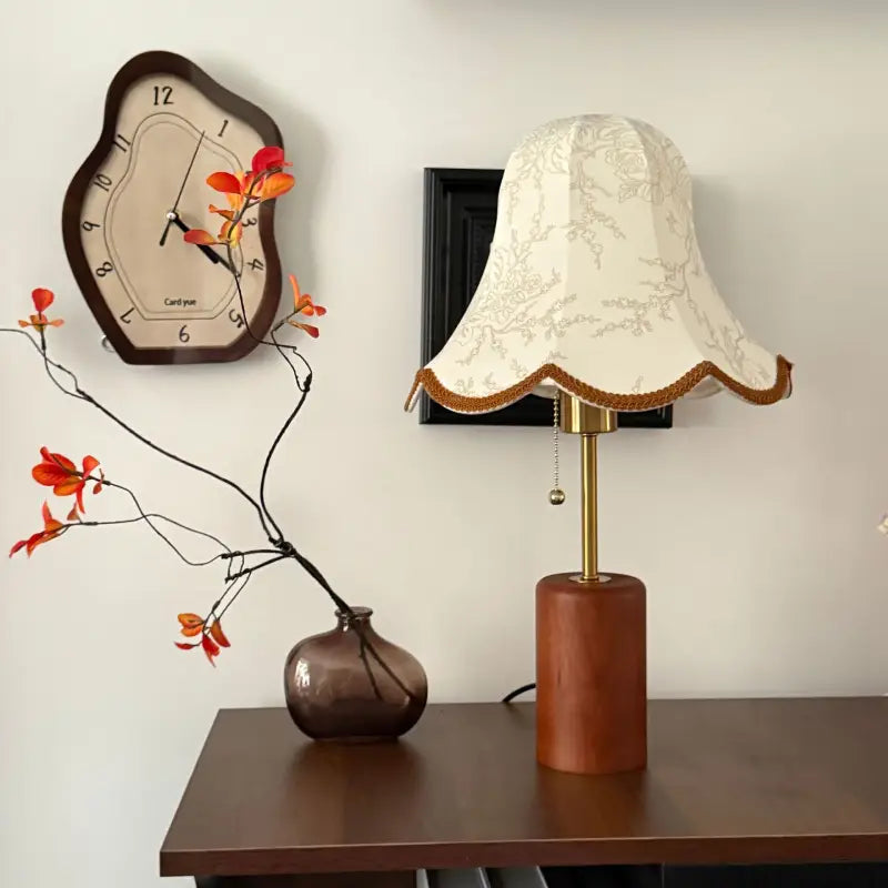 Velika_Table_Lamp_05