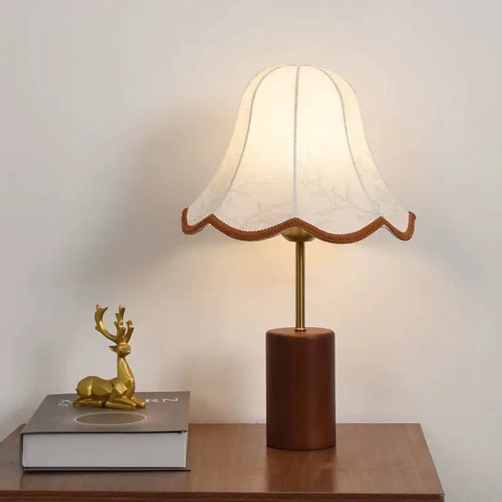 Velika_Table_Lamp_06