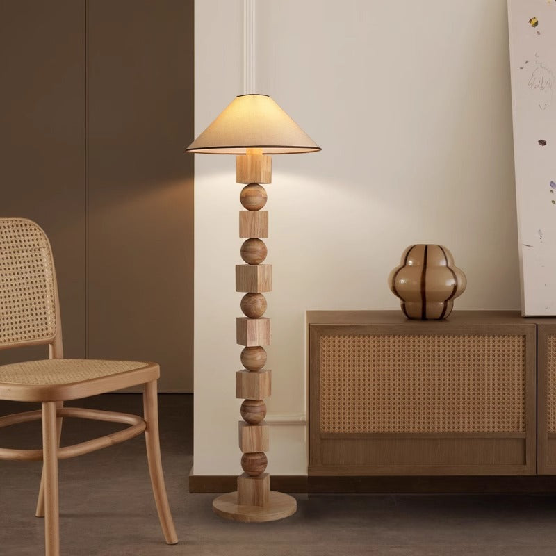 Vellara_Floor_Lamp_04