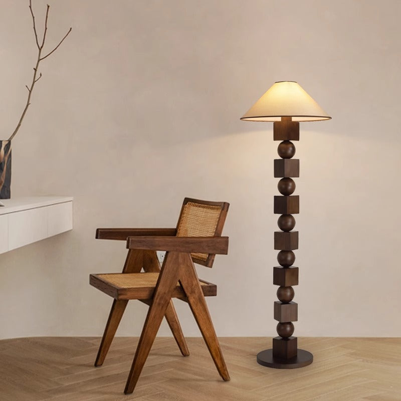 Vellara_Floor_Lamp_05