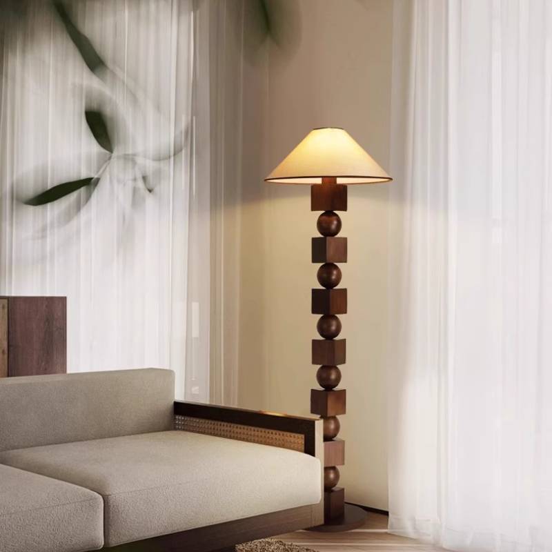 Vellara_Floor_Lamp_07
