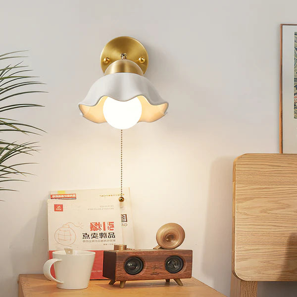 Vena_Brass_Wall_Lamp_8