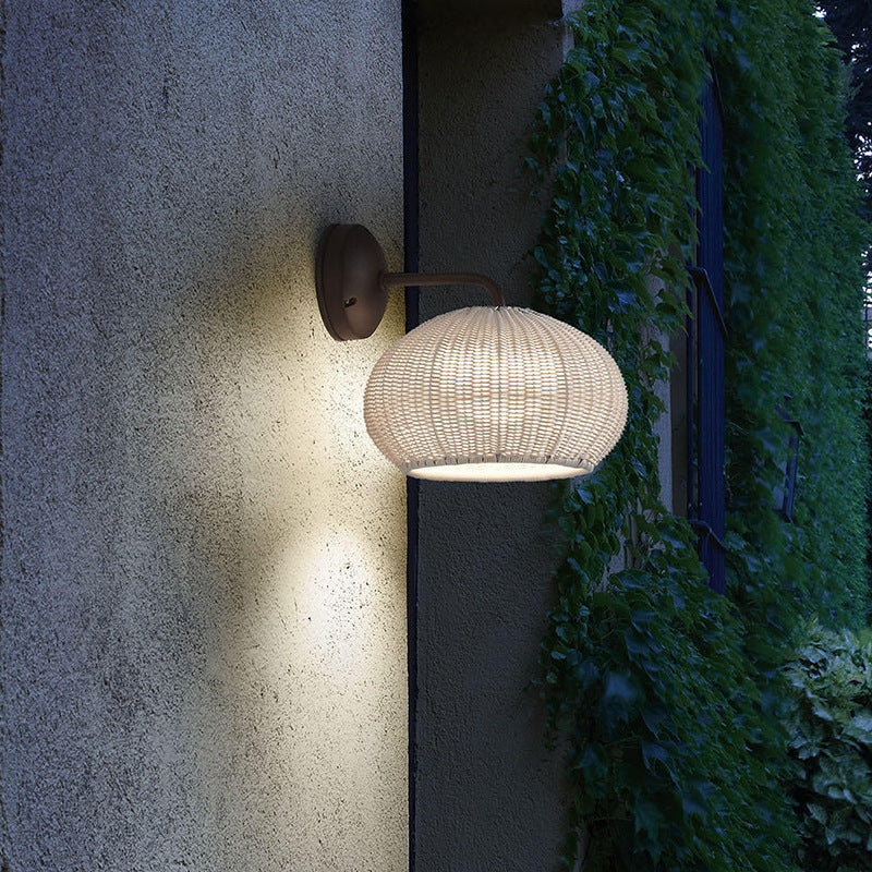 Vine_Art_Wall_Lamp_06