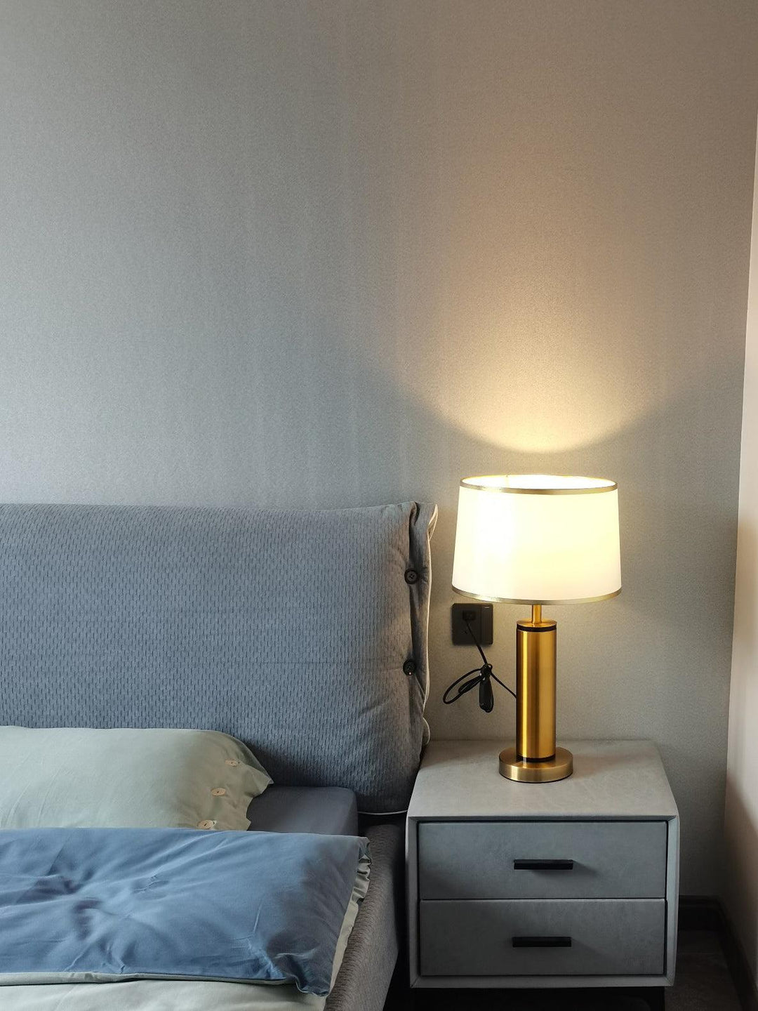 Vintage Metal Base Table Lamp-17