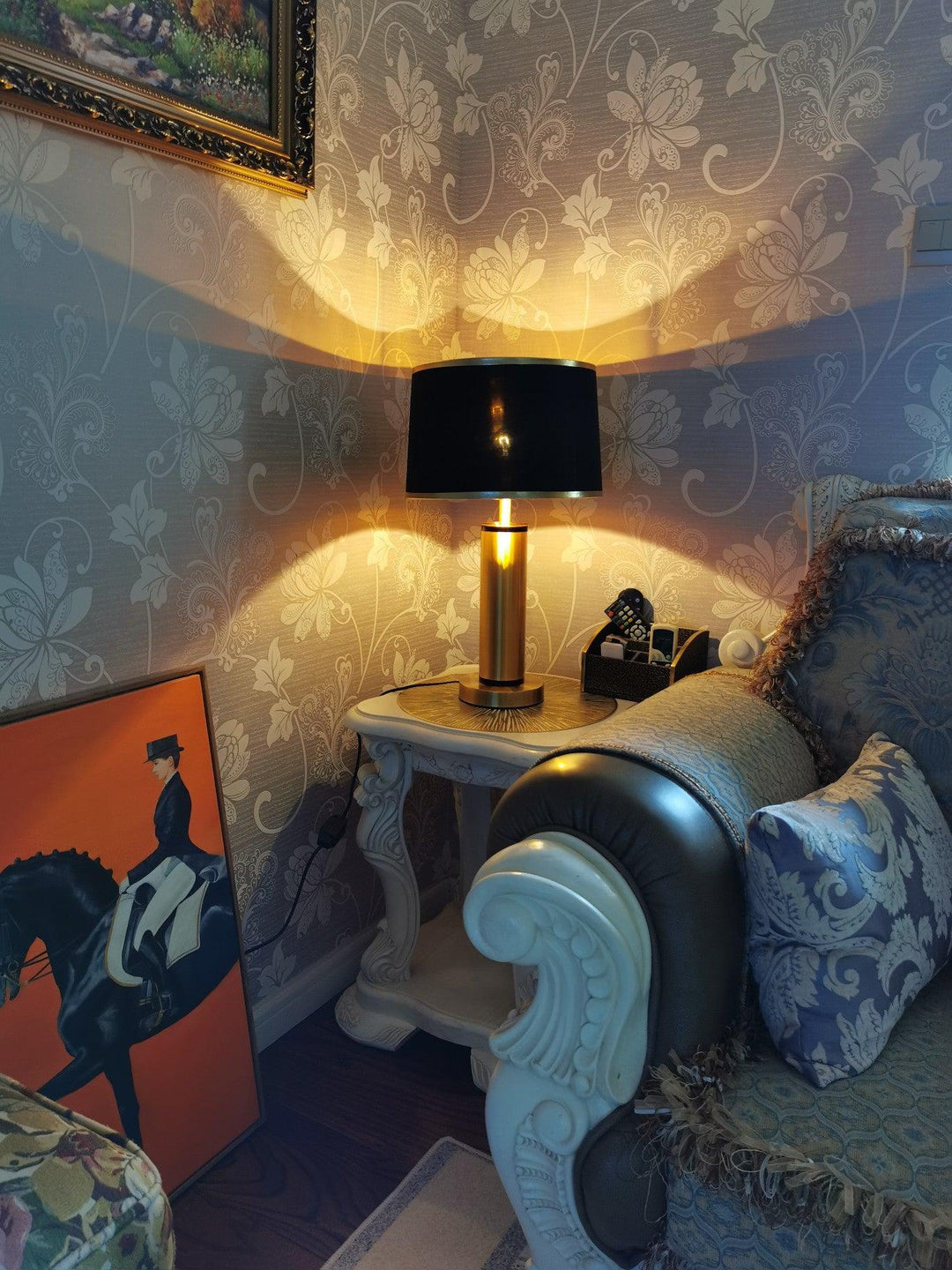 Vintage Metal Base Table Lamp-32