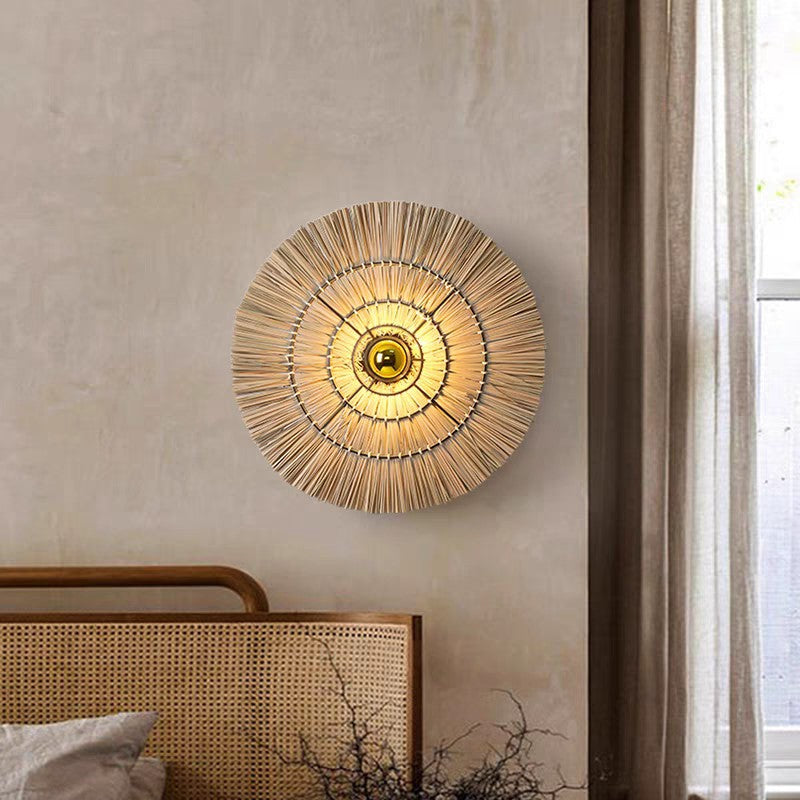 Vintage_Straw_Wall_Lamp_02