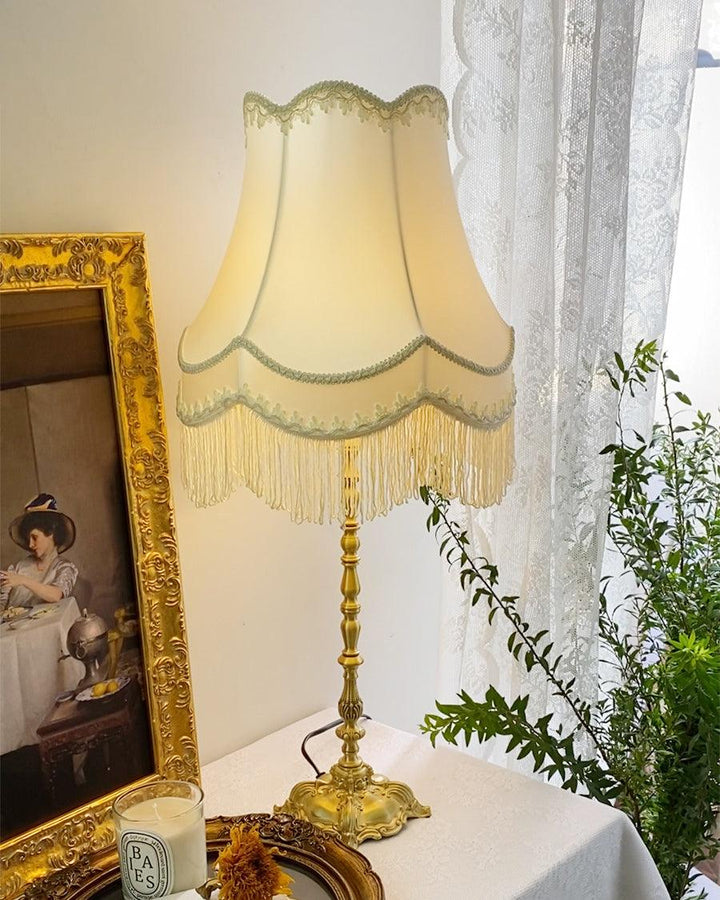 Vintage Tassel Table Lamp-14