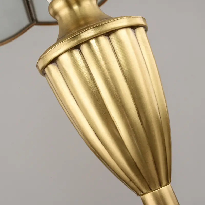 Virell_Brass_Floor_Lamp_02