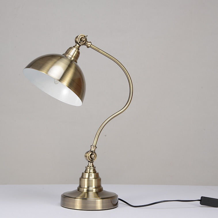 Wallace_Table_Lamp_5