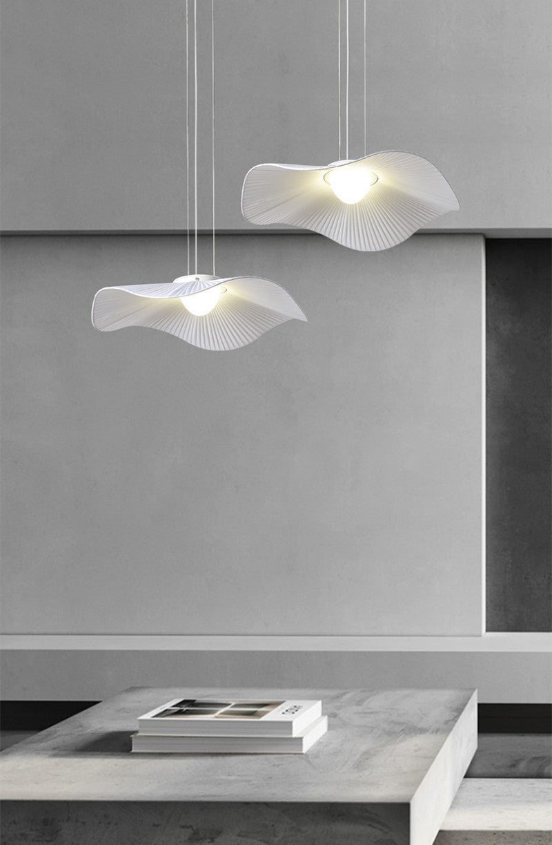 Wavy_Pleated_Pendant_Lamp_4