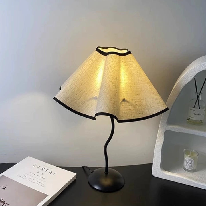 Wavy Table Lamp 1