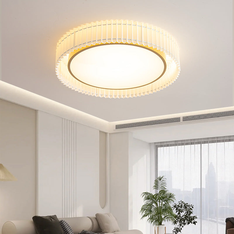 White_Pleated_Ceiling_Lamp_03