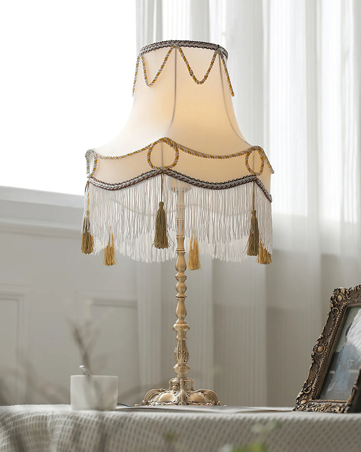 Wiener_Tassel_Table_Lamp_4