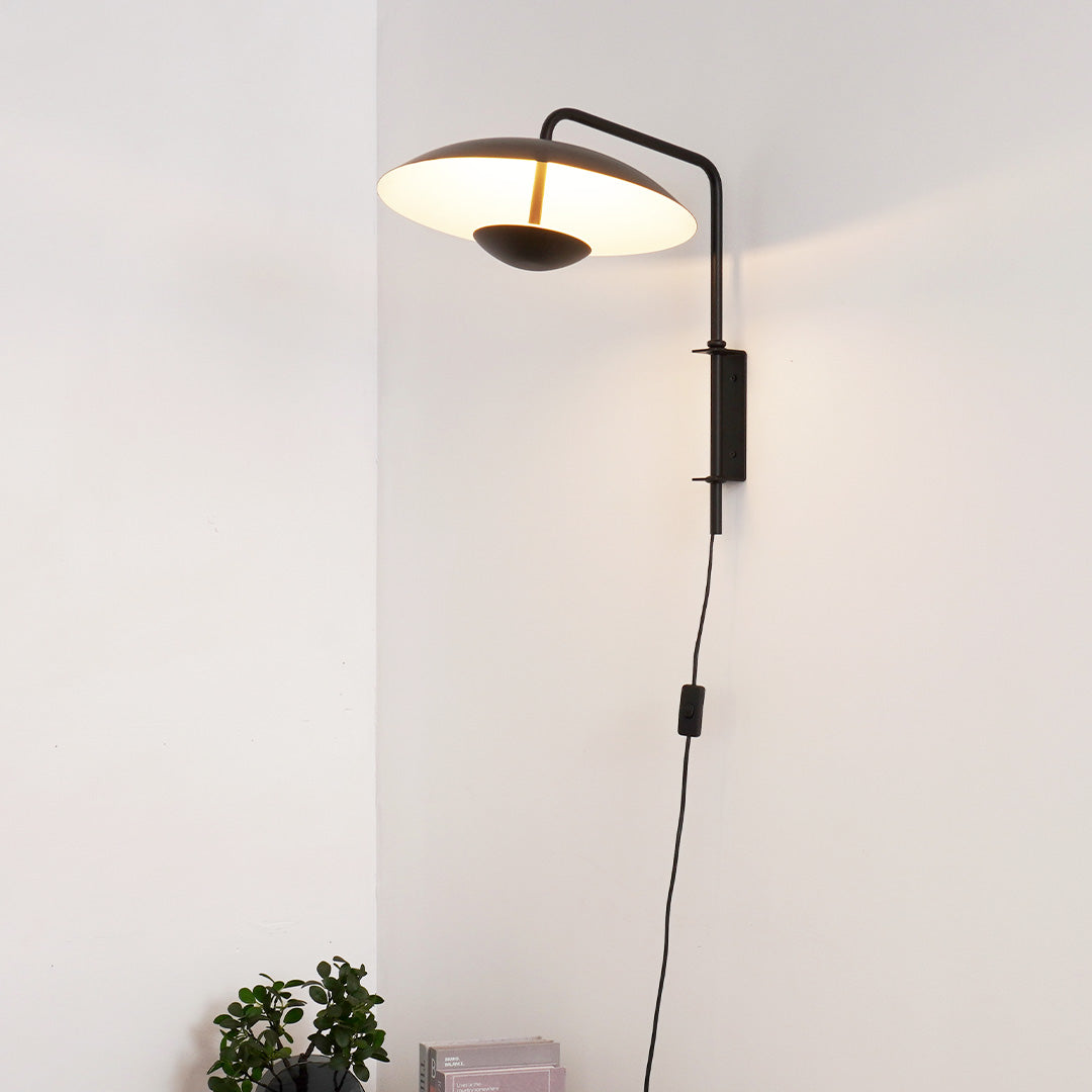 Wood_Grain_Umbrella_Wall_Lamp_A_2