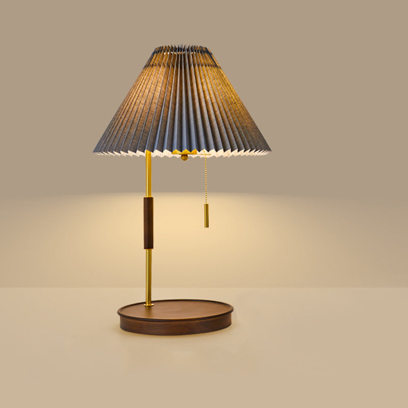 Wood Retro Table Lamp with walnut color