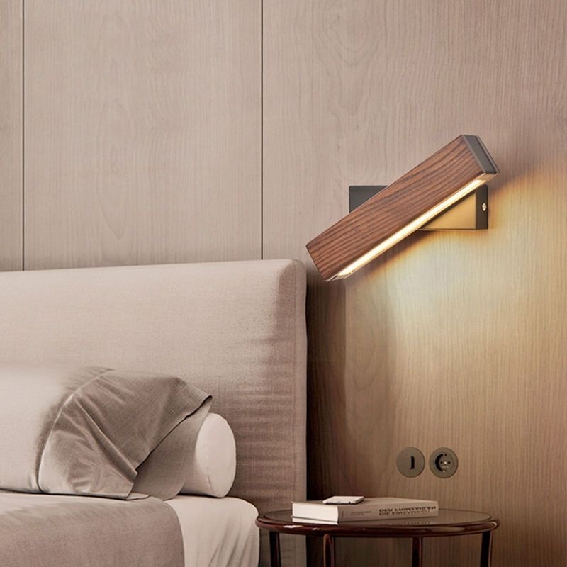 Wood Rotatable Wall Light 3