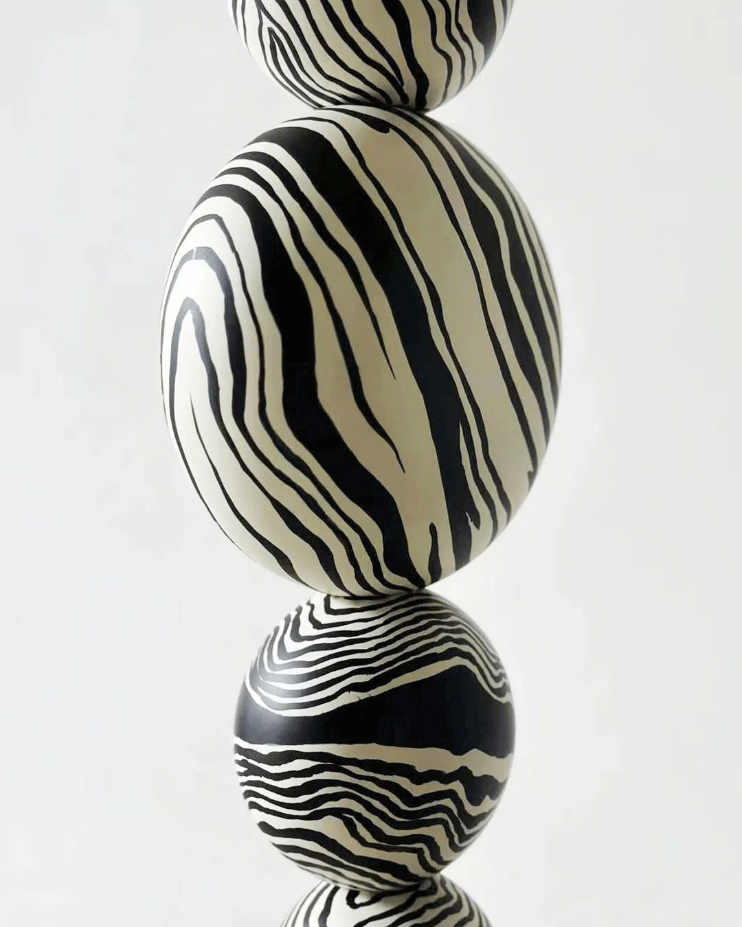 Zebra_Art_Floor_Lamp_9