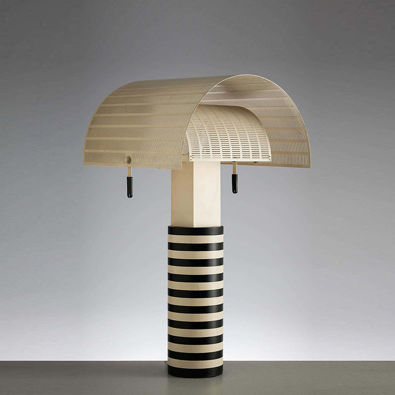 Zebra_Tower_Table_Lamp_2