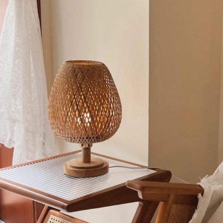 Zuma_Bamboo_Woven_Table_Lamp_9