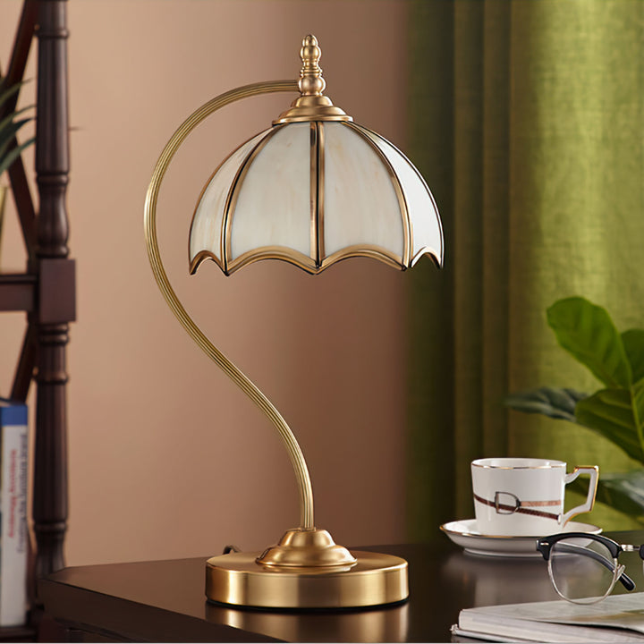 Lampe de table parapluie